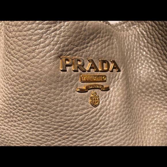 Taupe/grey Prada bag. - Picture 3 of 8